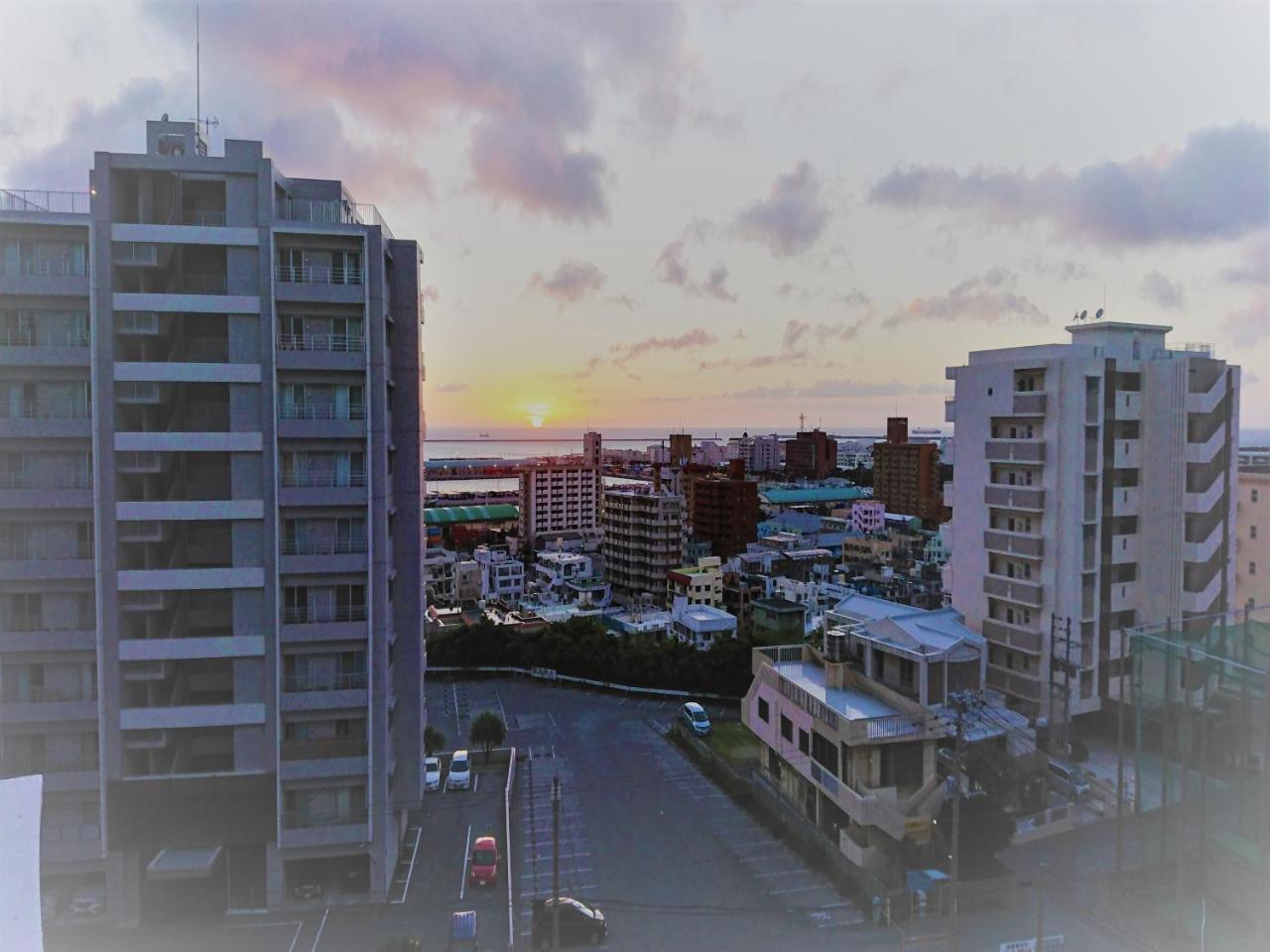 Sunset Hills Inn Naha Extérieur photo